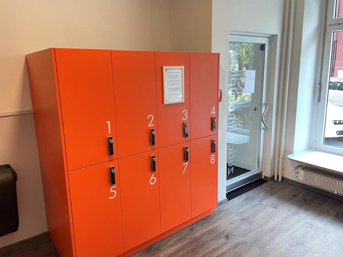Easyhotel Zuerich Limmatplatz Exterior photo